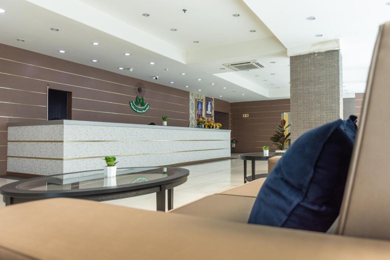 Mayflower Grand Hotel Korat ناخون راتشاسيما المظهر الخارجي الصورة